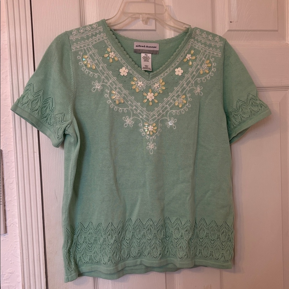 Alfred Dunner Mint Floral Embroidered Top